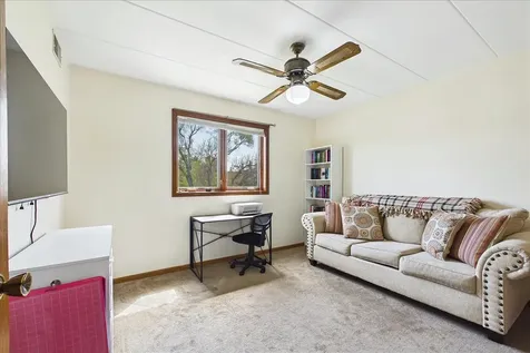 17979 Oak Park Avenue Tinley Park IL 60477
