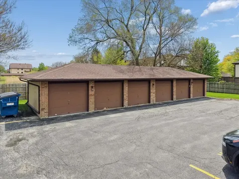17979 Oak Park Avenue Tinley Park IL 60477