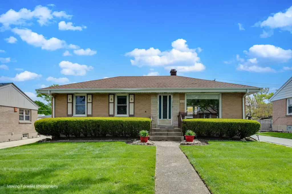 1425 Atwood Avenue Berkeley IL 60163