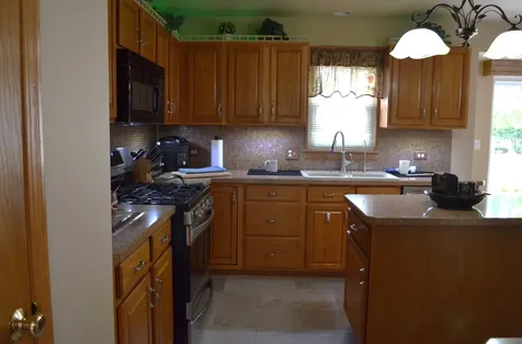 322 Bodega Drive Romeoville IL 60446