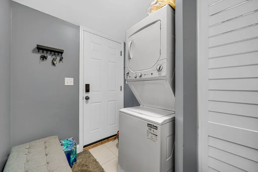 405 Dellwood Avenue Lockport IL 60441