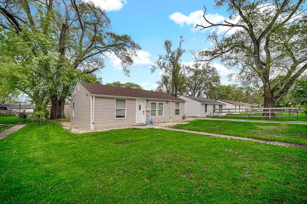 405 Dellwood Avenue Lockport IL 60441