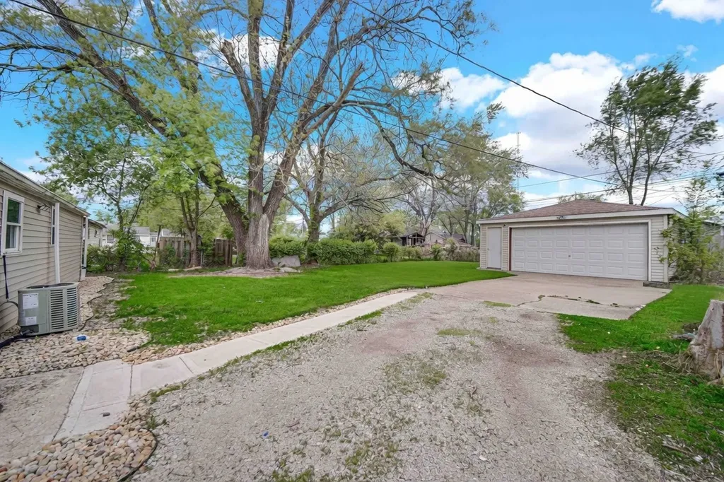 405 Dellwood Avenue Lockport IL 60441