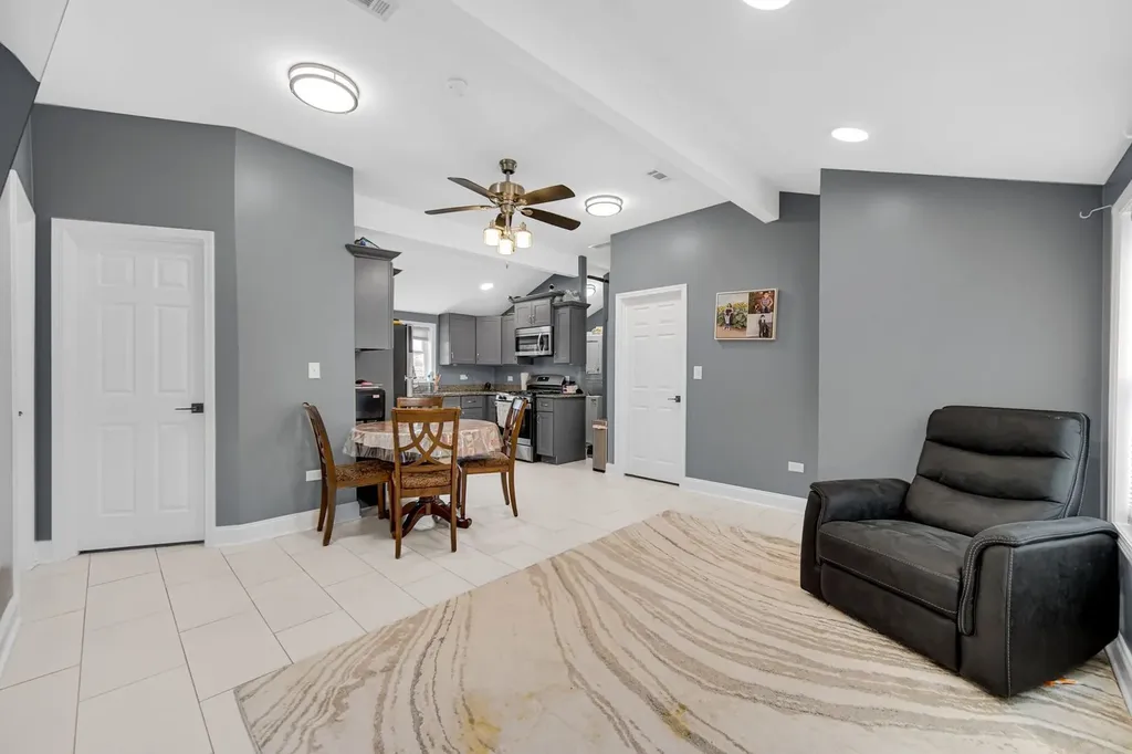405 Dellwood Avenue Lockport IL 60441