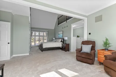13 Kensington Drive North Barrington IL 60010