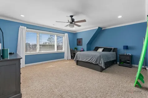 13 Kensington Drive North Barrington IL 60010