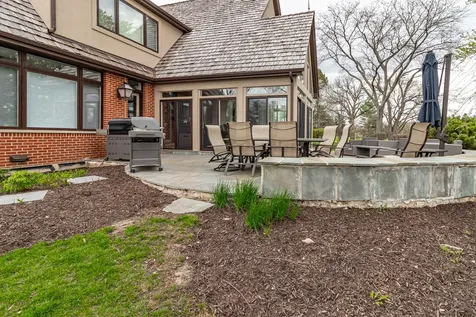 13 Kensington Drive North Barrington IL 60010
