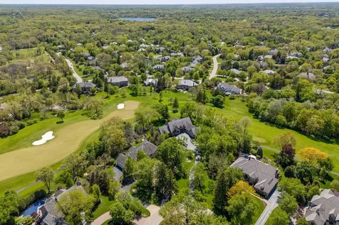 13 Kensington Drive North Barrington IL 60010