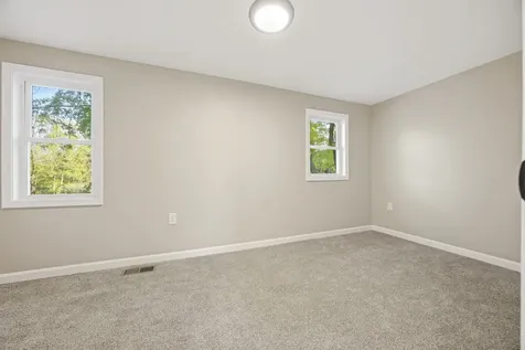 2812 20TH Street Rockford IL 61109