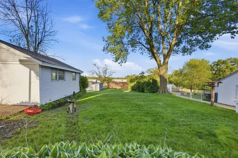 2812 20TH Street Rockford IL 61109