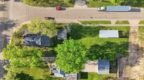 2812 20TH Street Rockford IL 61109