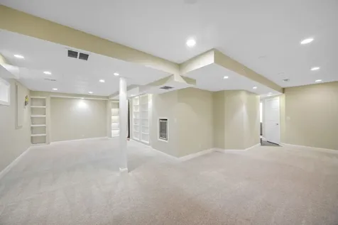 1504 Bliss Street Belvidere IL 61008