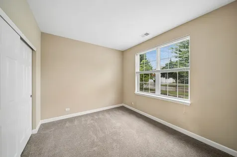 757 Bellevue Circle Oswego IL 60543