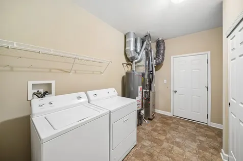 757 Bellevue Circle Oswego IL 60543