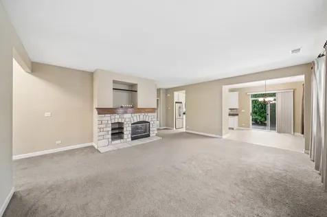 757 Bellevue Circle Oswego IL 60543