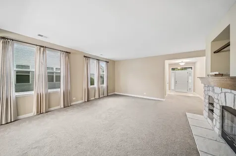 757 Bellevue Circle Oswego IL 60543