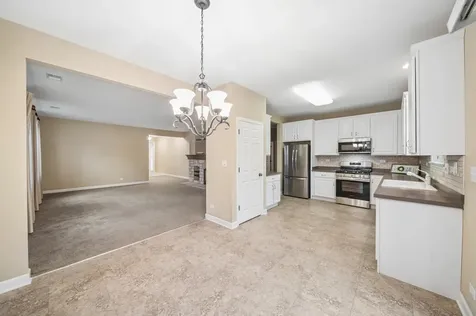 757 Bellevue Circle Oswego IL 60543