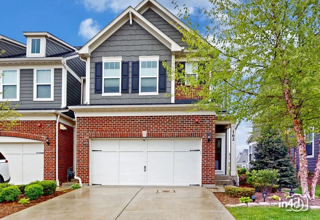 162 Waverly Court Bloomingdale IL 60108