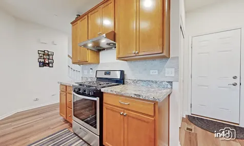 162 Waverly Court Bloomingdale IL 60108