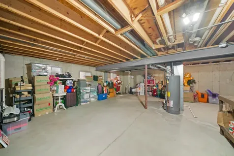 609 Plymouth Court Oswego IL 60543