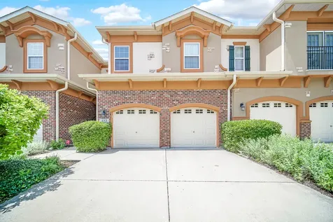 322 Montabello Bloomingdale IL 60108