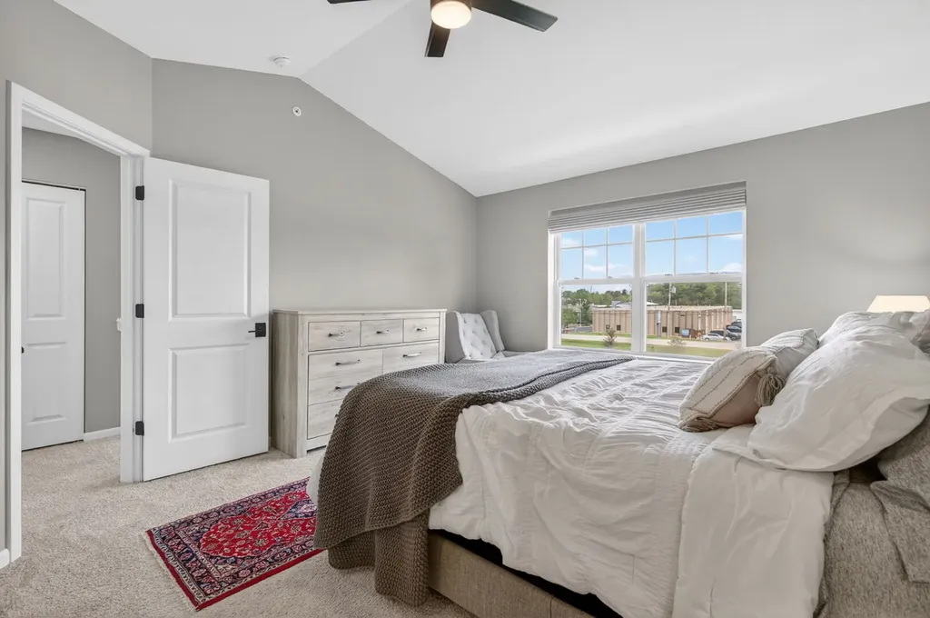 30W142 Wheeler Circle Warrenville IL 60563