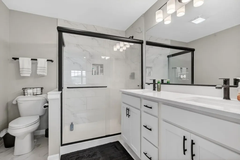 30W142 Wheeler Circle Warrenville IL 60563