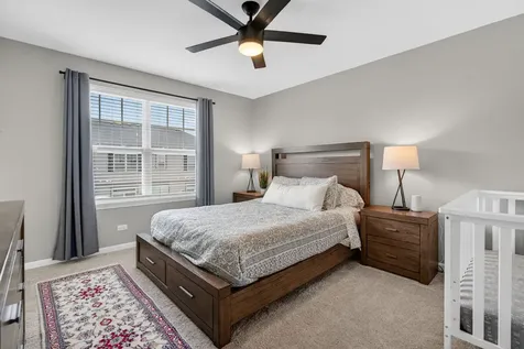 30W142 Wheeler Circle Warrenville IL 60563