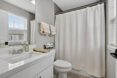 30W142 Wheeler Circle Warrenville IL 60563