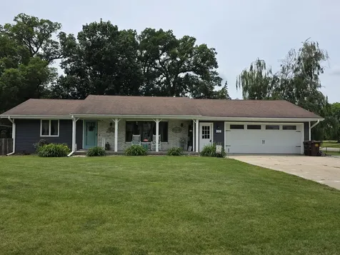 304 Tree Lane Prophetstown IL 61277