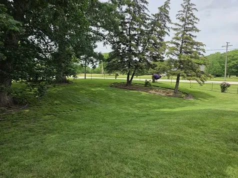 304 Tree Lane Prophetstown IL 61277