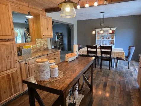 304 Tree Lane Prophetstown IL 61277