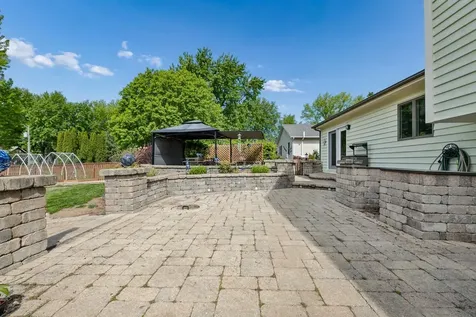 1351 Reva Lane Lake Holiday IL 60548