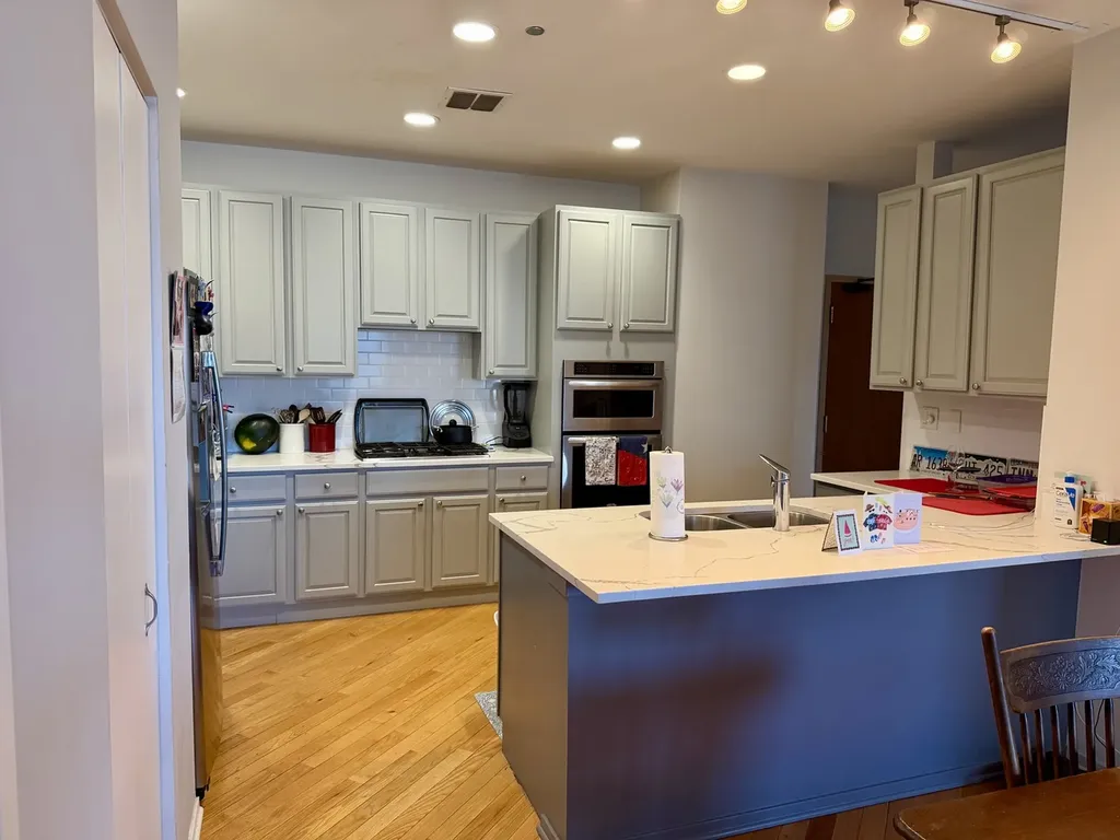 910 South Michigan Avenue Chicago IL 60605
