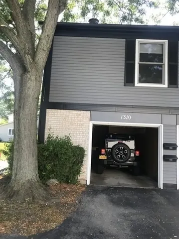1310 Inverrary Lane Deerfield IL 60015