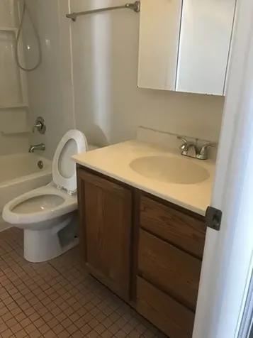 1310 Inverrary Lane Deerfield IL 60015