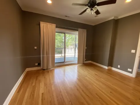 2038 West Iowa Street Chicago IL 60622