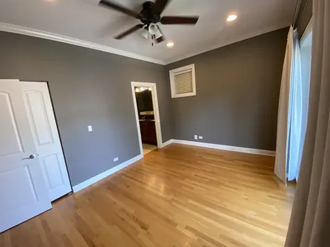 2038 West Iowa Street Chicago IL 60622