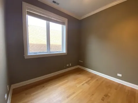2038 West Iowa Street Chicago IL 60622