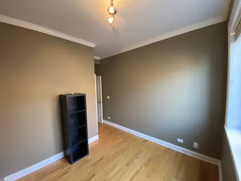 2038 West Iowa Street Chicago IL 60622