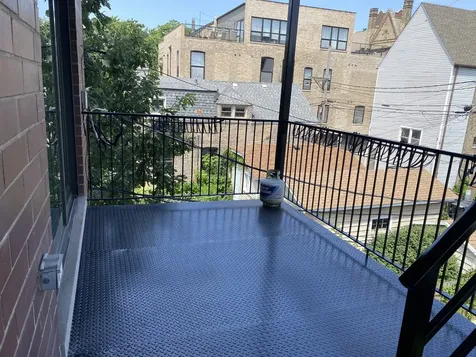 2038 West Iowa Street Chicago IL 60622