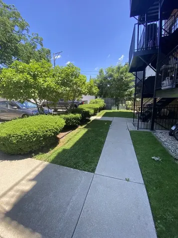 2038 West Iowa Street Chicago IL 60622
