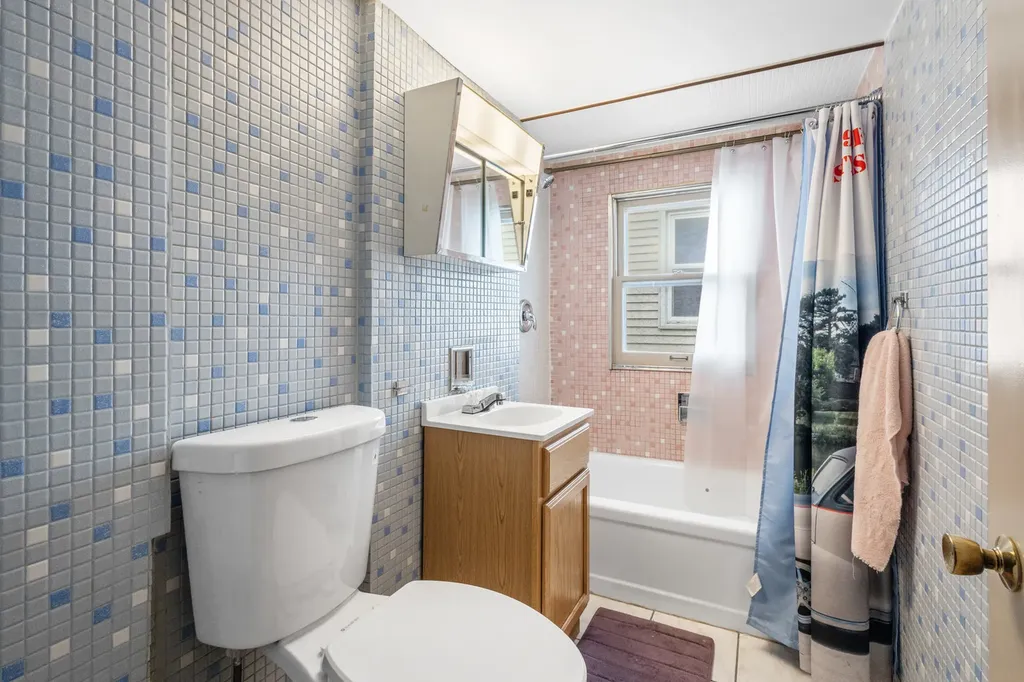 3238 North Pittsburgh Avenue Chicago IL 60634