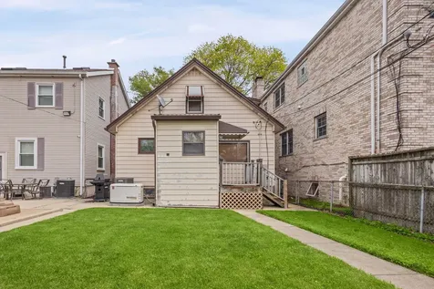 3238 North Pittsburgh Avenue Chicago IL 60634