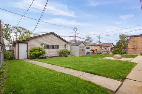 3238 North Pittsburgh Avenue Chicago IL 60634