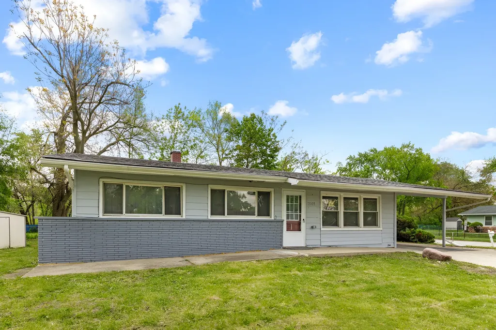 15303 Birch Road Markham IL 60428