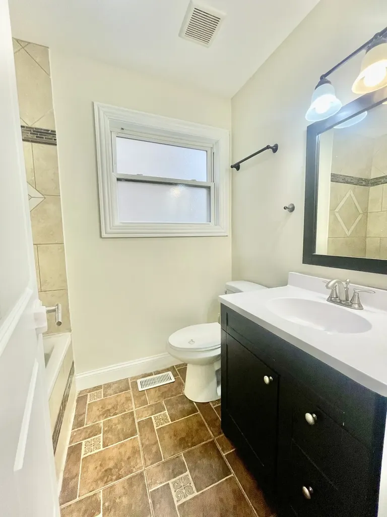 8425 South Marshfield Avenue Chicago IL 60620