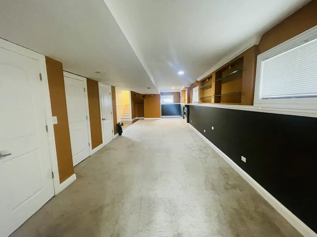 8425 South Marshfield Avenue Chicago IL 60620