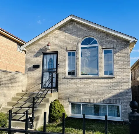 8425 South Marshfield Avenue Chicago IL 60620