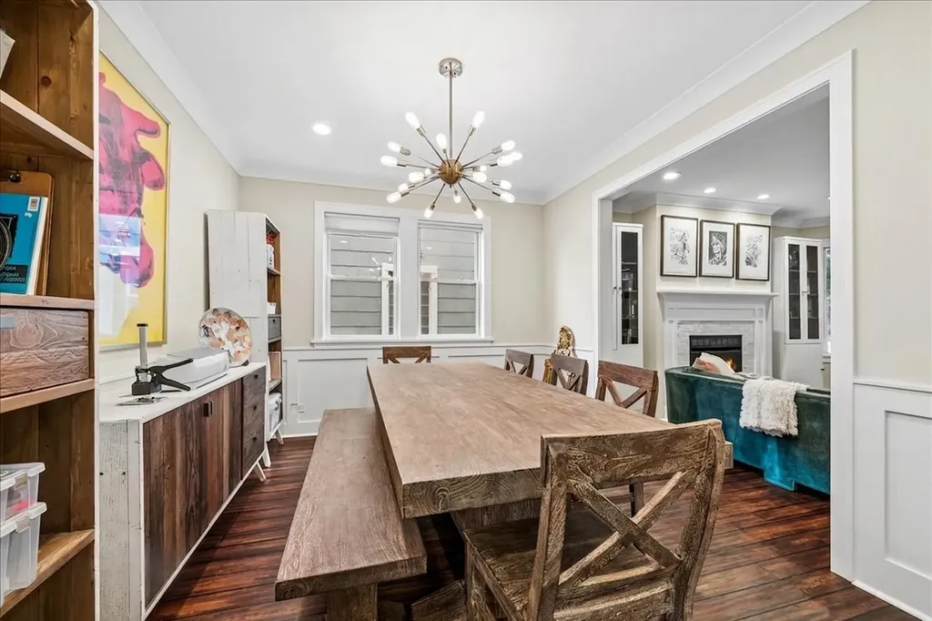 3739 North Ridgeway Avenue Chicago IL 60618
